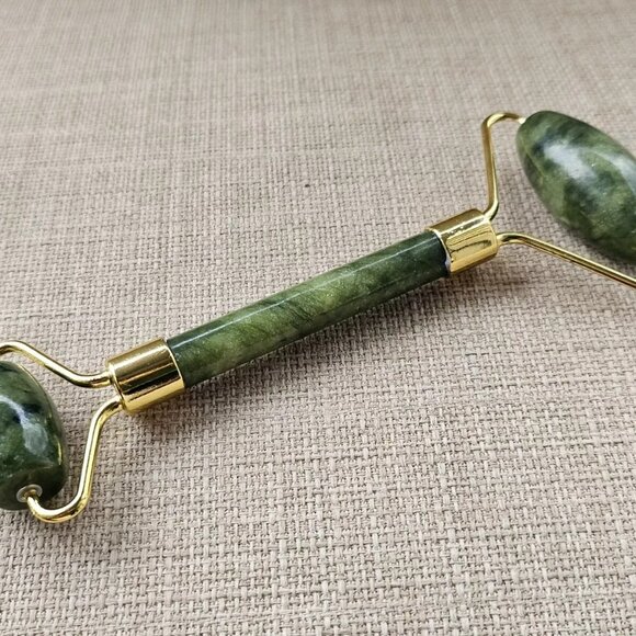 Jade Facial Roller Rajavenatiny Double Roller Small and Large Face Roller New - Picture 2 of 11